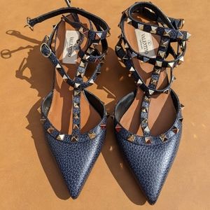 Authentic Valentino rockstud caged heels